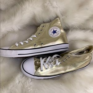 Converse One star Chuck Taylor GOLD Tennis shoe